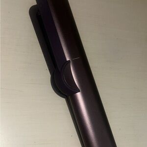 Dyson Hair Tool in Metallic Purple and Black